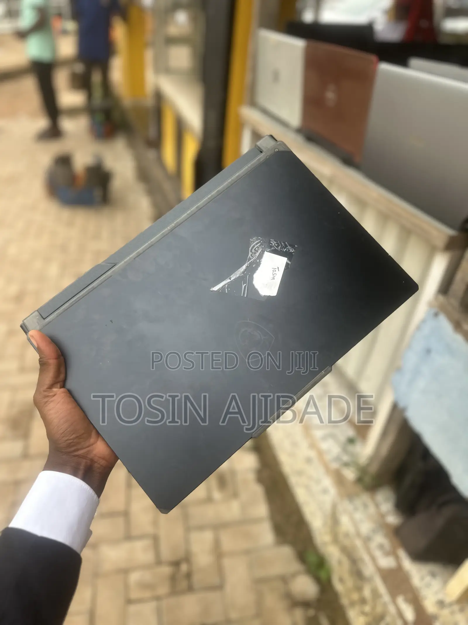 Laptop MSI Cyborg 15 16GB Intel Core i5 SSD 512GB
