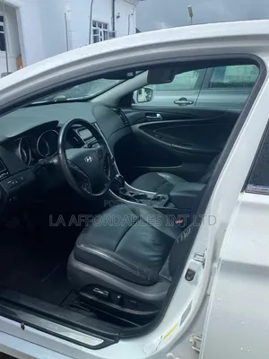 Hyundai Sonata GLS Sedan FWD (2.4L 4cyl 6M) 2012 White