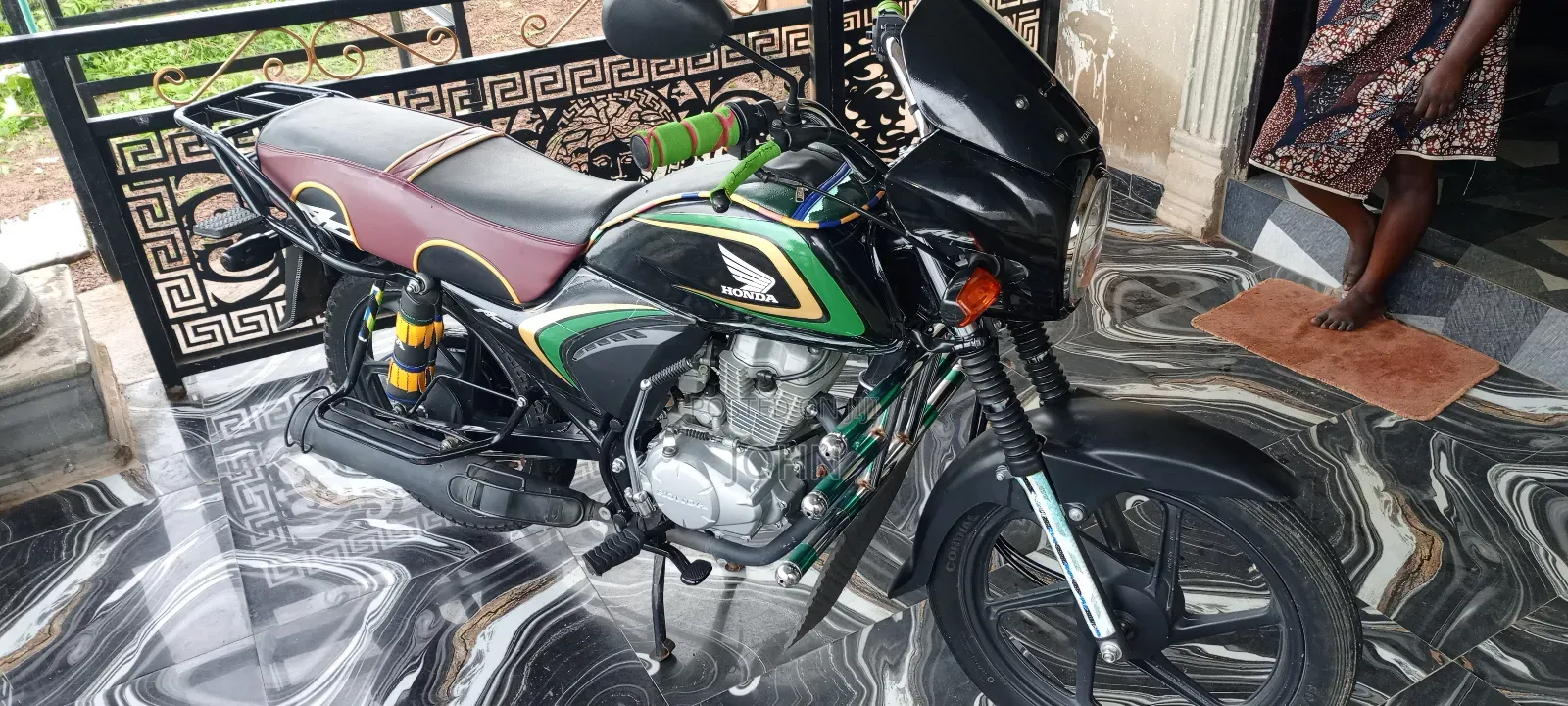 Honda CB 2025 Black