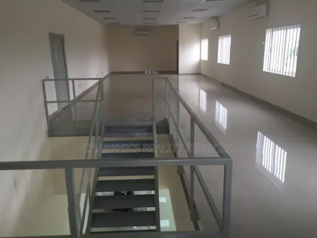 Warehouse With Size : 8067.42 SQMS : $9m