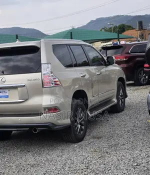 Lexus GX 2019 Gold
