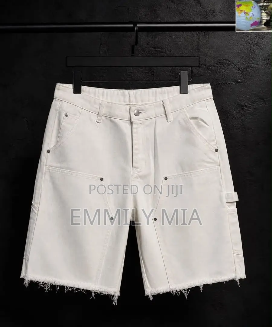 Short Jeans