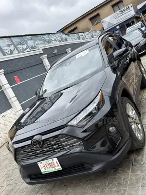 Toyota RAV4 Limited FWD 2019 Black