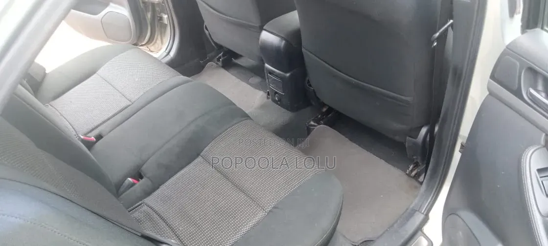 Toyota Avensis 2007 Silver
