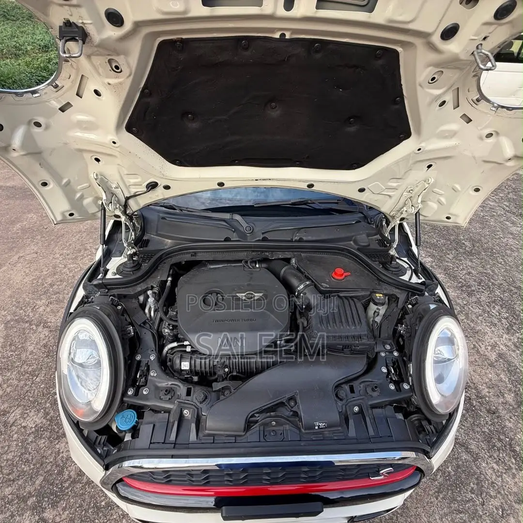 Mini Cooper 2017 White