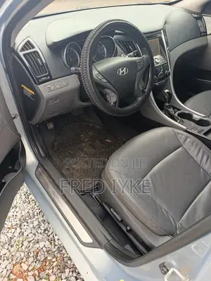 Hyundai Sonata 2012 Blue