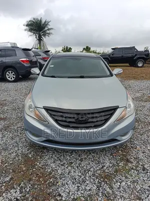 Hyundai Sonata 2012 Blue