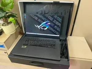 Laptop Asus ROG Zephyrus G14 16GB Intel Core i7 SSD 1T