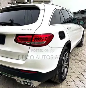 Mercedes-Benz GLC-Class 2017 White