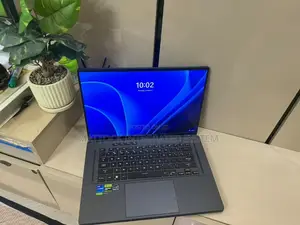 Laptop Asus ROG Zephyrus M16 16GB Intel Core i7 SSD 1T