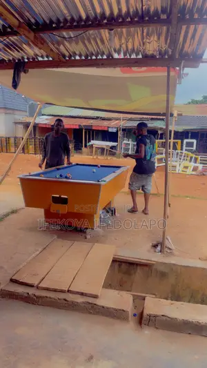 Snooker Table