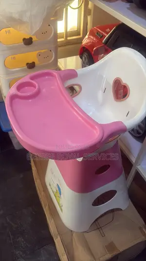 Toddlers High Dining Chair and Table