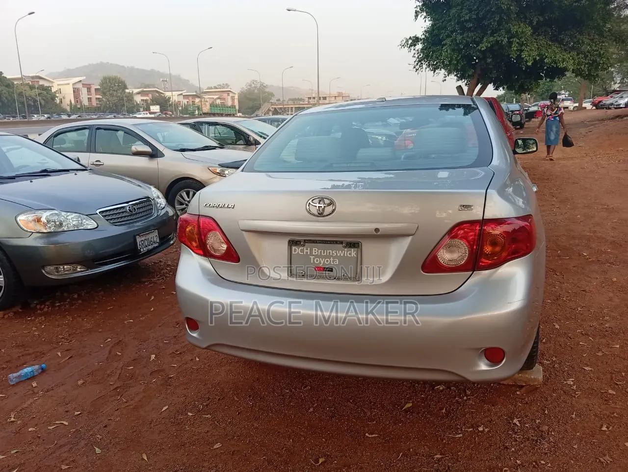 Toyota Corolla 2010 Silver