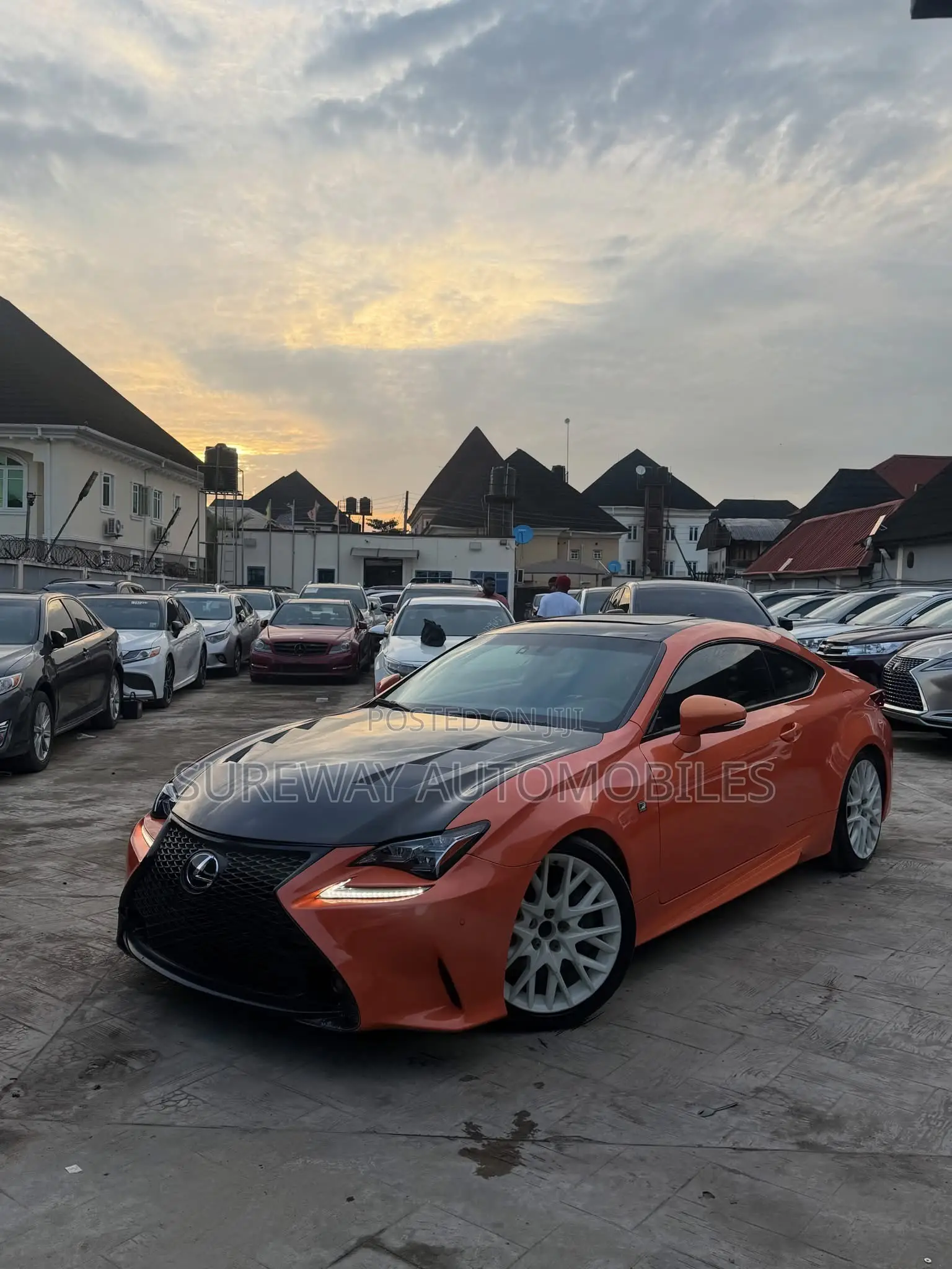 Lexus RC 350 AWD 2015 Orange