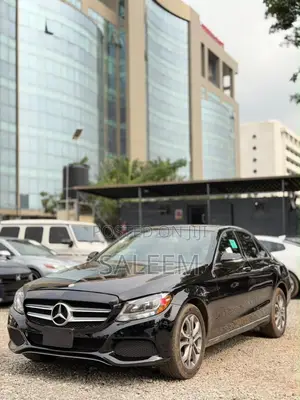 Mercedes-Benz C300 2016 Black