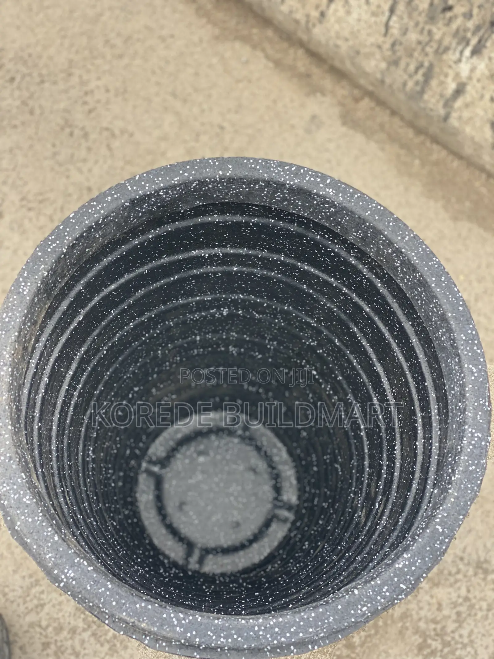 Stone Finish Flower Pot Big Size