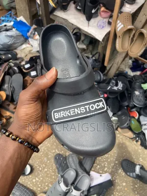 Comfy Crocs Slippers Size 40–45 + Pay on Delivery Lagos+FastDelivery