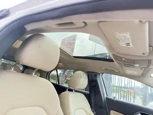 Mercedes-Benz GLA 250 2015 White