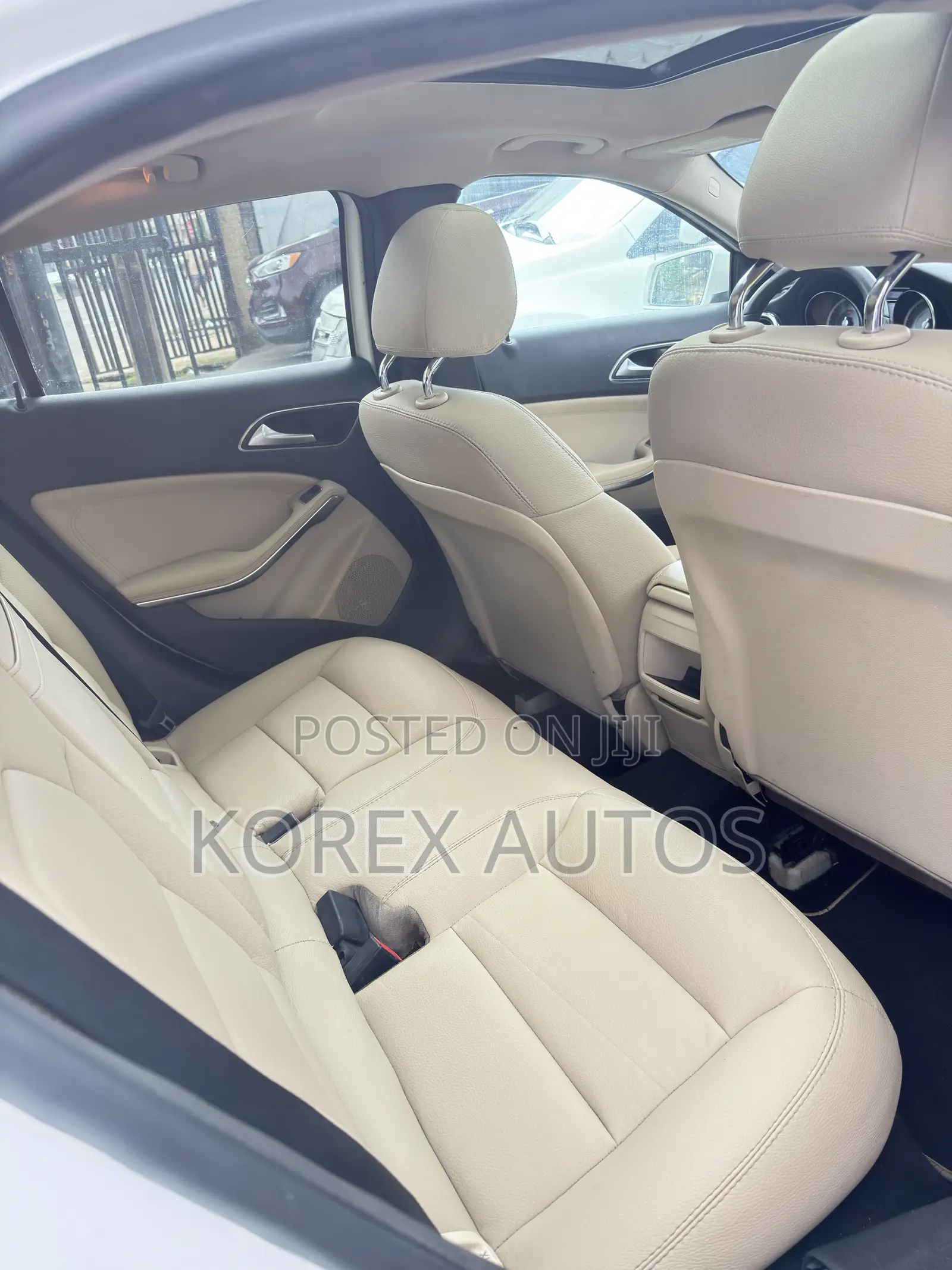 Mercedes-Benz GLA 250 2015 White