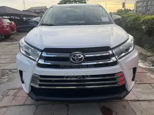 Toyota Highlander Limited 4dr SUV AWD (3.5L 6cyl 6A) 2015 White