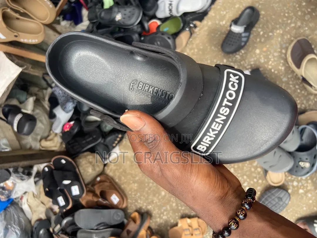 Everyday Crocs Clogs Size 40–45+Pay on Delivery Lagos+Fast Delivery