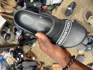 Everyday Crocs Clogs Size 40–45+Pay on Delivery Lagos+Fast Delivery
