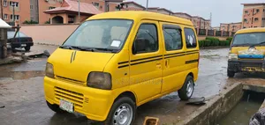 Suzuki Every 2010 Yellow