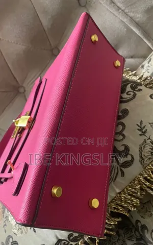 High Quality Pink Hand Bag