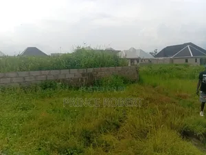 Plot and House for Sale