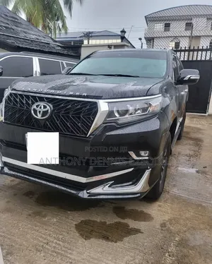 Toyota Land Cruiser Prado 4.0 Petrol TX-L 2011 Black