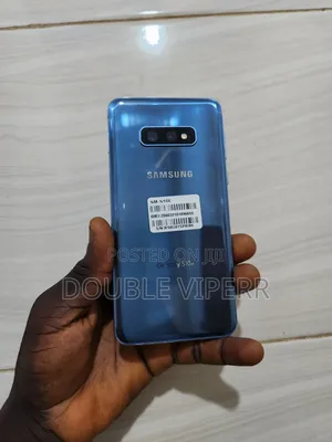 Samsung Galaxy S10e 128 GB Blue