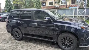 Lexus GX 460 2021 Blue