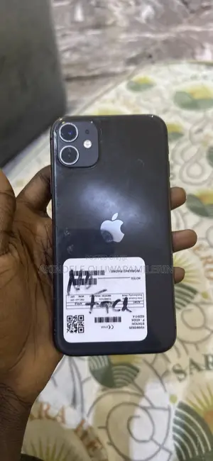 Apple iPhone 11 64 GB Black