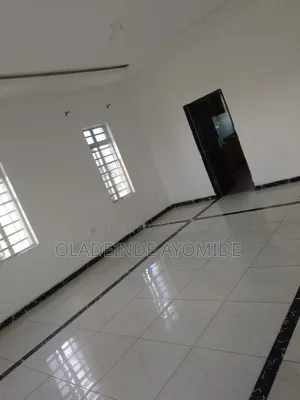 1bdrm Apartment in Lakowe for rent