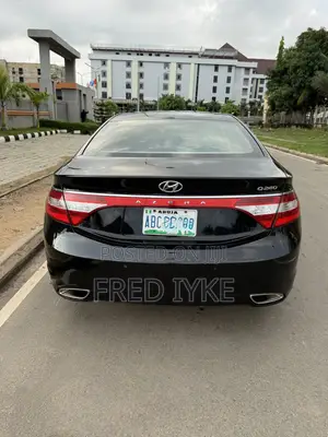 Hyundai Azera 2015 Black