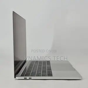 Laptop Apple MacBook Pro 2019 16GB Intel Core i7 SSD 512GB