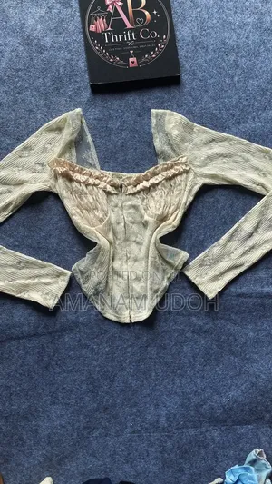 Female Tops