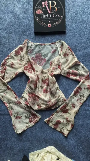 Female Tops