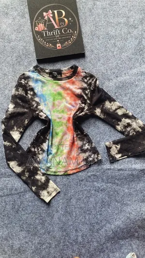 Female Tops
