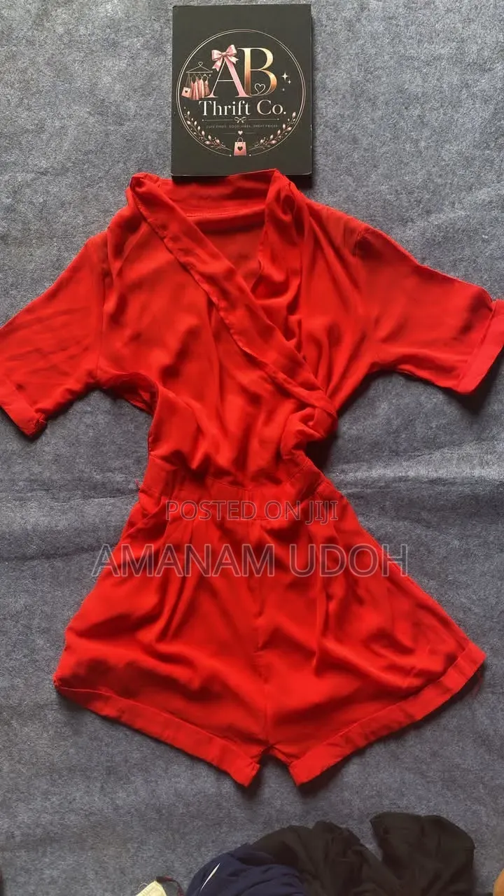 Female Tops