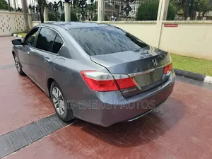 Honda Accord EX 4dr Sedan FWD (2.4L 4cyl 2A) 2016 Gray