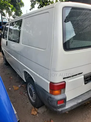 Volkswagen Transporter 2000 White