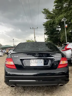 Mercedes-Benz C300 Luxury 4Matic Sedan AWD (3.0L 6cyl 7A) 2010 Black