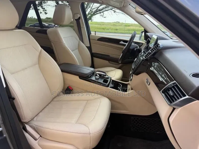 Mercedes-Benz GLE-Class 2017 Gray