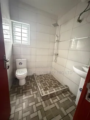 1bdrm Shared Apartment in Ikota for rent