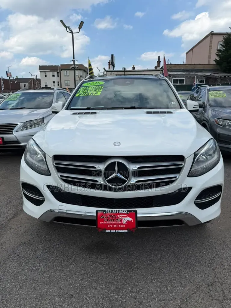 Mercedes-Benz GLE-Class 2016 White