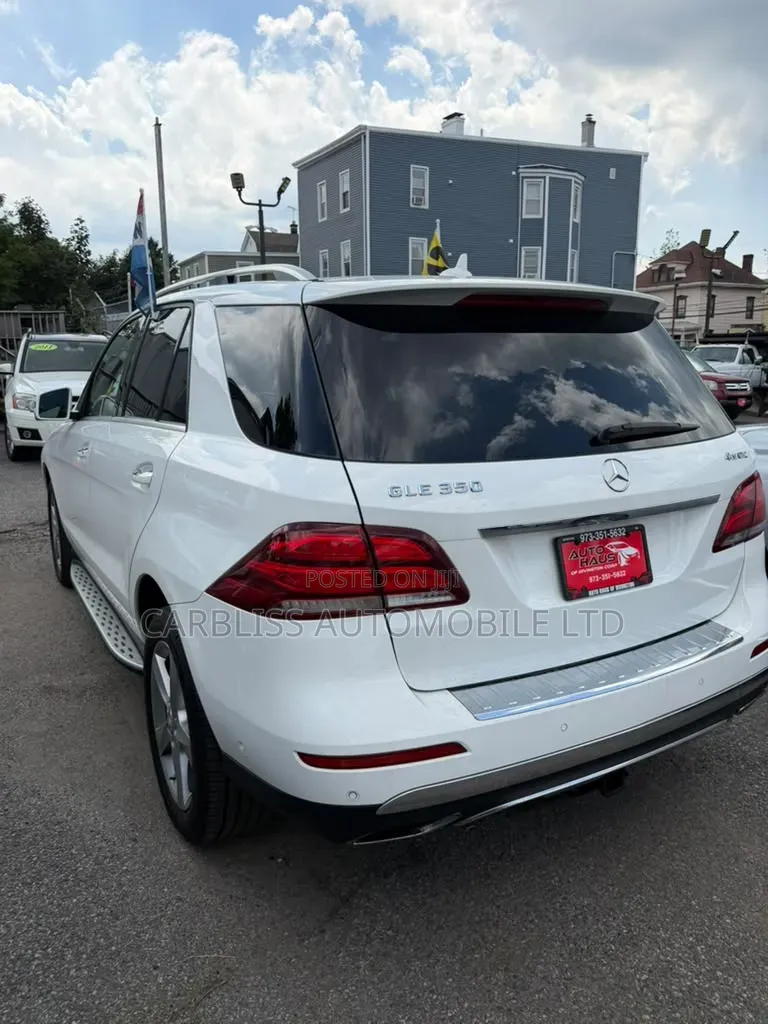Mercedes-Benz GLE-Class 2016 White