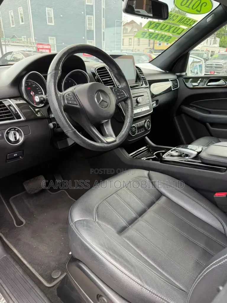 Mercedes-Benz GLE-Class 2016 White