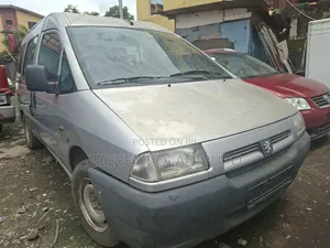 Peugeot Expert Combi 1999 Gray