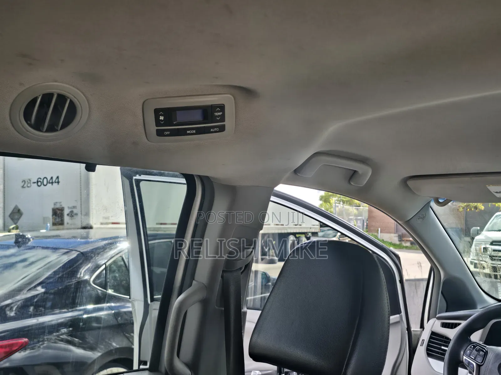 Toyota Sienna 2016 White